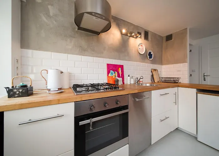 Apartment Wiejska 20 By Homeprime Warschau