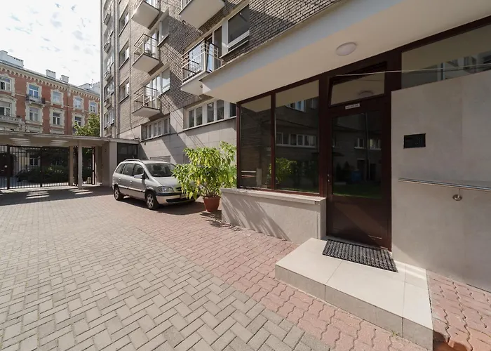 Wiejska 20 By Homeprime Apartment